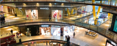 La afluencia a los centros comerciales cae un 2,5% en enero
