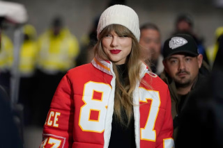 El negocio de la moda en la Super Bowl: de Taylor Swift a Rihanna y de K. Juszczyk a Salomon