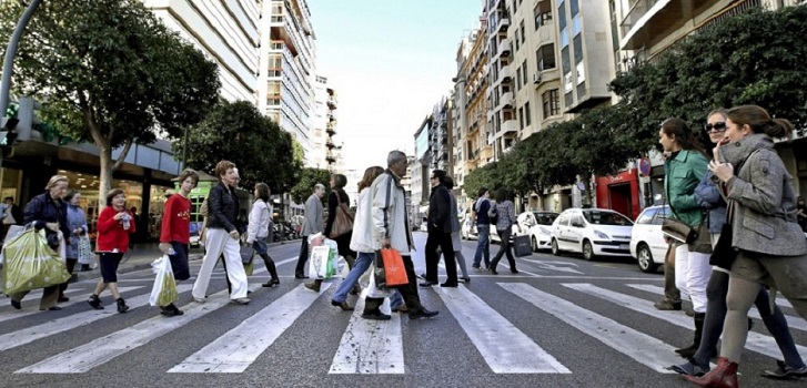 La confianza de los consumidores se hunde en España y marca en septiembre mínimos de 2014