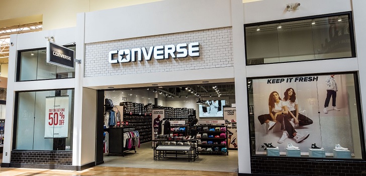 Converse continúa con su expansión en México con una apertura en Querétaro  | Modaes Latinoamérica