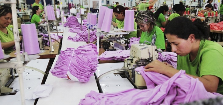 El textil, intensivo en mano de obra pero a la cola en talento: sólo el 15% de su plantilla está cualificada