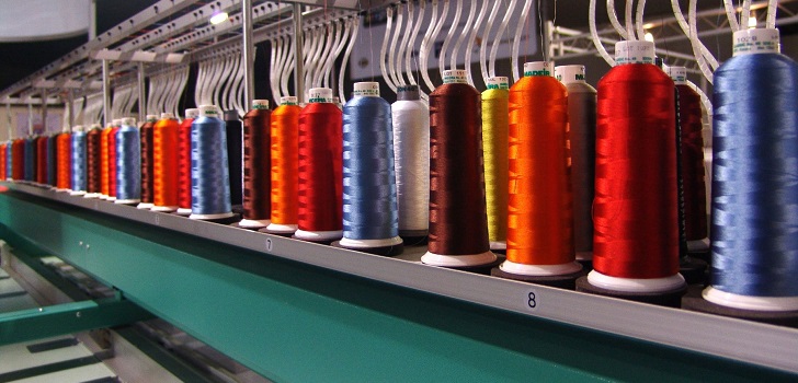 La producción textil modera la caída y desciende un 4,7% en septiembre
