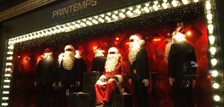 Los grandes almacenes franceses encienden sus luces de Navidad
