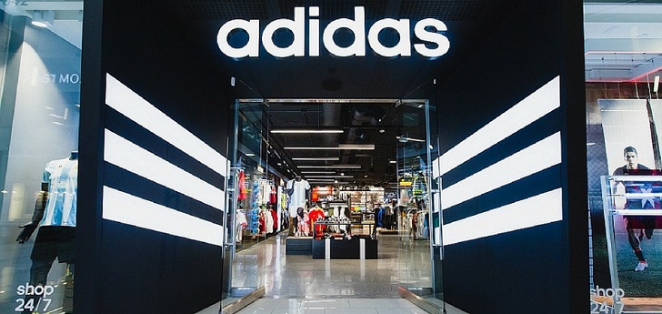 Competencia amonesta a Adidas por limitar el negocio a sus franquiciados en España