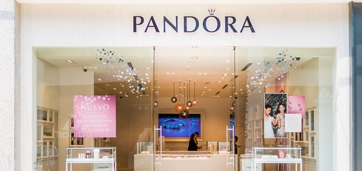 Pandora se impone en la joyería en España: releva a Aristocrazy en Serrano