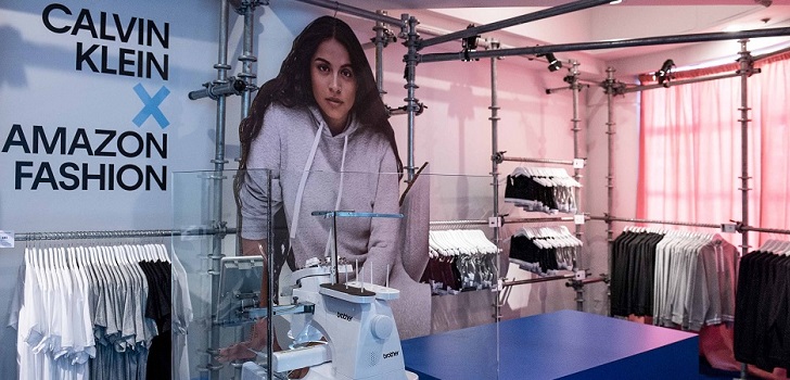 Calvin Klein se alía con Amazon Fashion y abre ‘pop ups’ en Nueva York y Los Ángeles