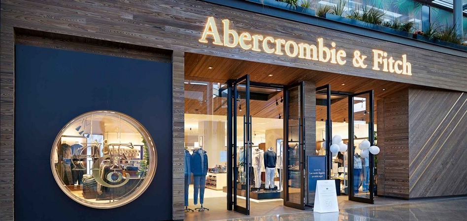 Abercrombie incrementa ventas un 10% en el tercer trimestre y la cuota online roza el 50%