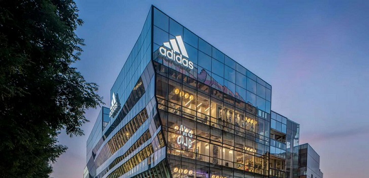 Adidas reduce ventas y beneficio en el primer trimestre por las restricciones en China
