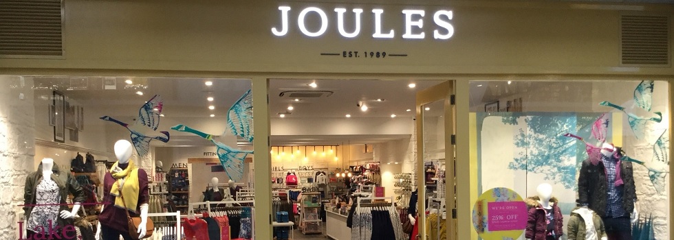 Next da marcha atrás en la compra de Joules