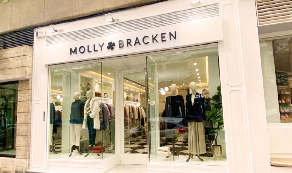 Molly Bracken lo vuelve a intentar en España con la apertura de tres tiendas propias