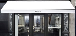 Chanel se hace con la sexta plaza en el ránking del lujo