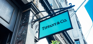 Los accionistas de Tiffany dan luz verde a la venta a LVMH