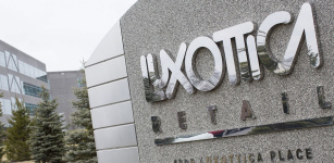 Essilor compra Luxottica y crea un gigante de la óptica de 49.000 millones