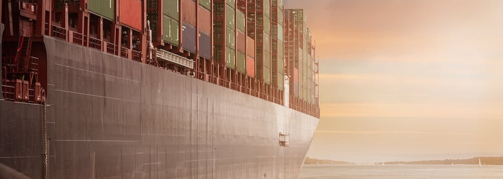Los gigantes del transporte marítimo reanudan el tránsito por la ruta del mar Rojo